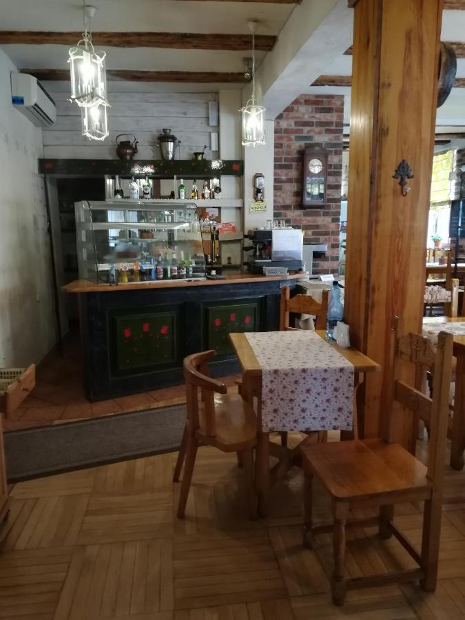 Noclegi Pod Muzami 波莫瑞地区卡缅 外观 照片